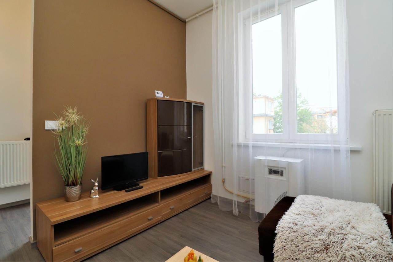 Warm & Welcoming Home Near Margaret Bridge Budapeste Exterior foto