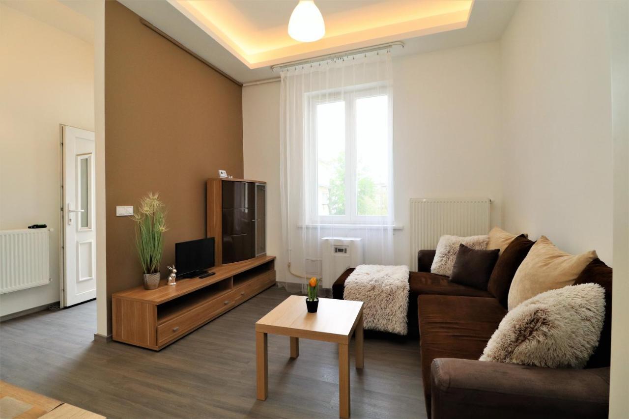 Warm & Welcoming Home Near Margaret Bridge Budapeste Exterior foto